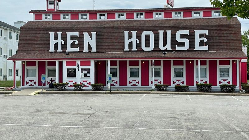 Hen House Restaurant (Pontoon Beach)