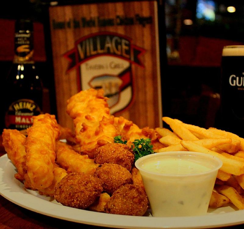 Village Tavern & Grill