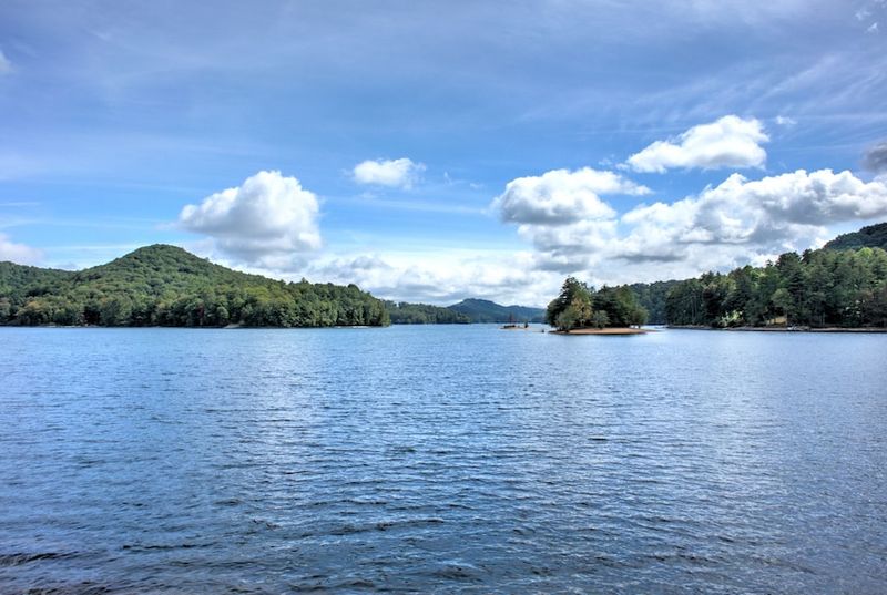 A High-Elevation Lake That Feels Like A Hidden Mountain Sanctuary