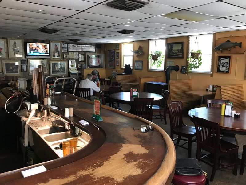 Old-School Diner Vibes