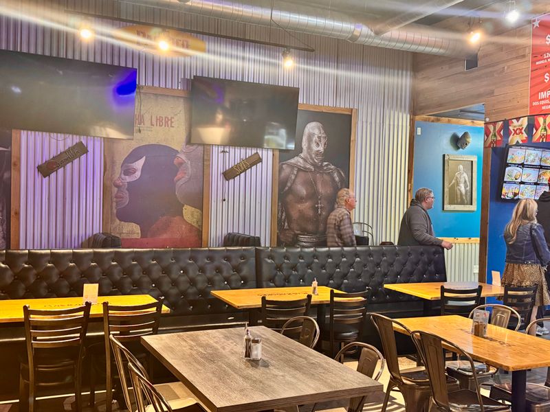 Maskadores Taco Shop