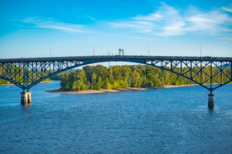 Ross Island Bridge (Portland)