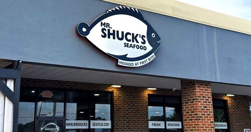 How A Humble Seafood Shack Became A Georgia Legend