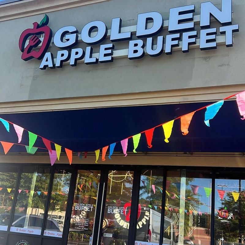 Golden Apple Buffet (Snellville, GA)