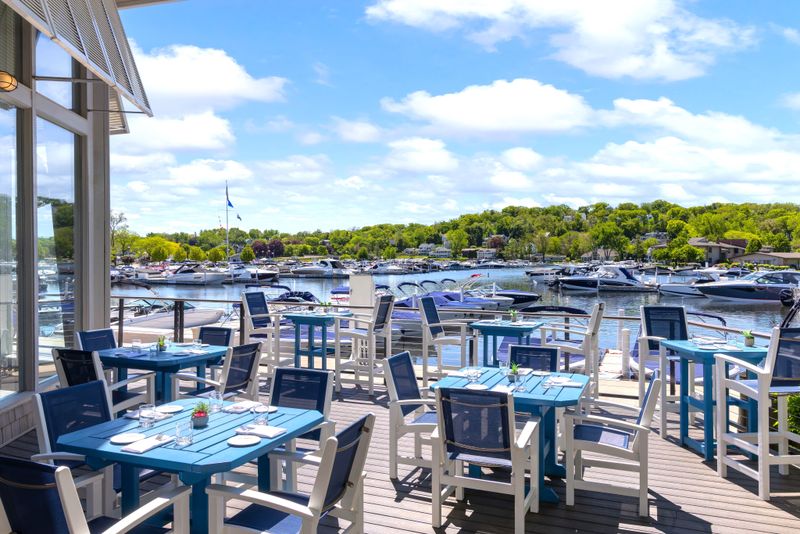 Cozy Lakeside Restaurants Perfect For Long, Unhurried Meals