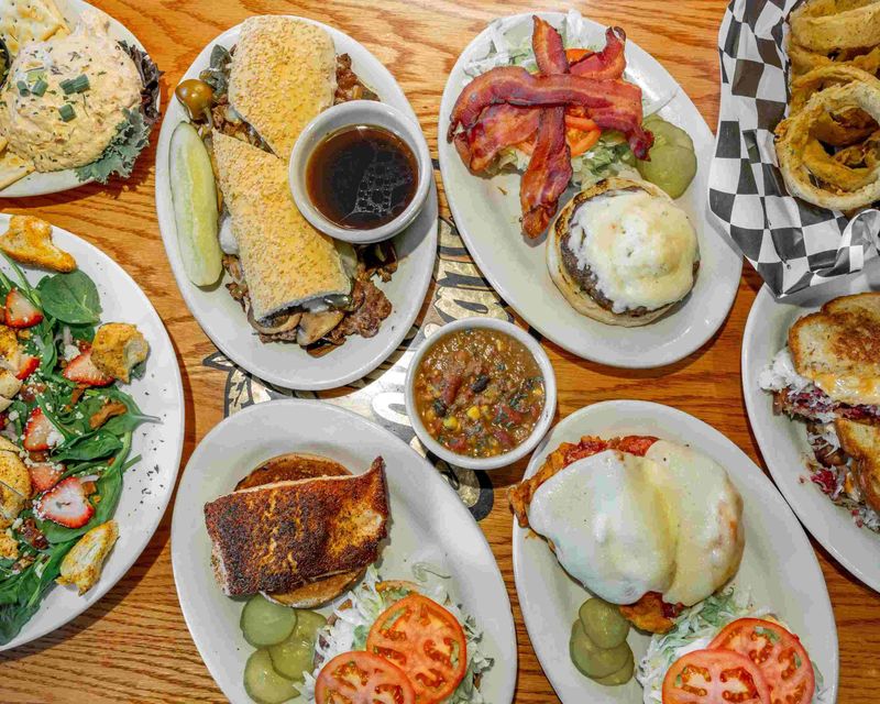 A True Indiana Tenderloin That Defines Heartland Comfort