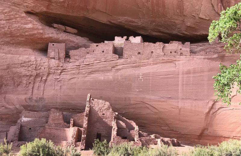 Hidden Art in the Sandstone