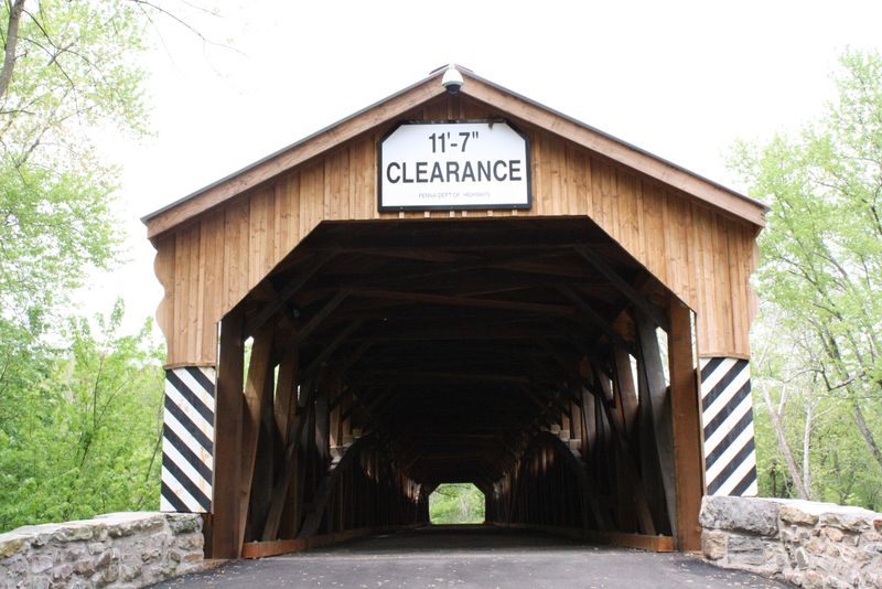 Academia Pomeroy Covered Bridge (Academia)