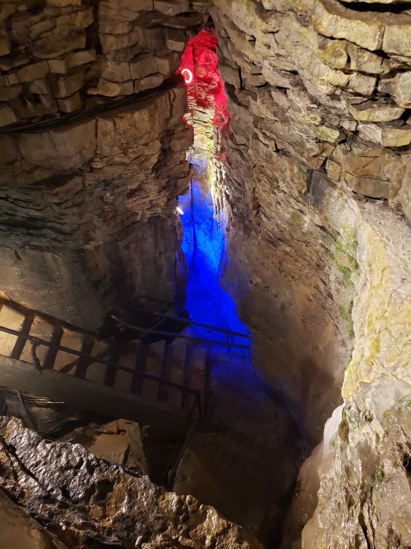 Secret Caverns Waterfall (Howes Cave, NY)