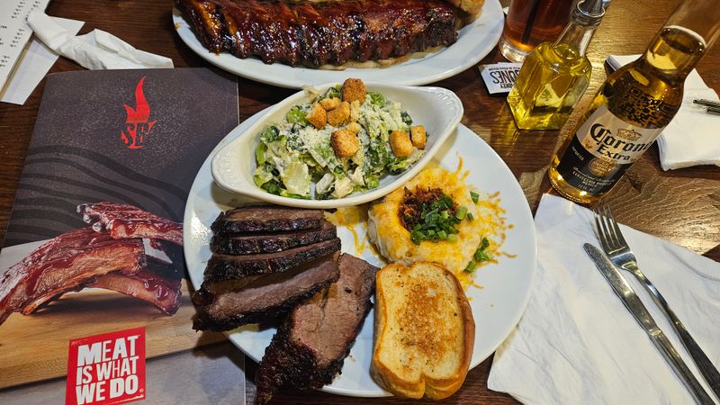 Pairing Smoked Chicken And White Sauce With Banana Pudding