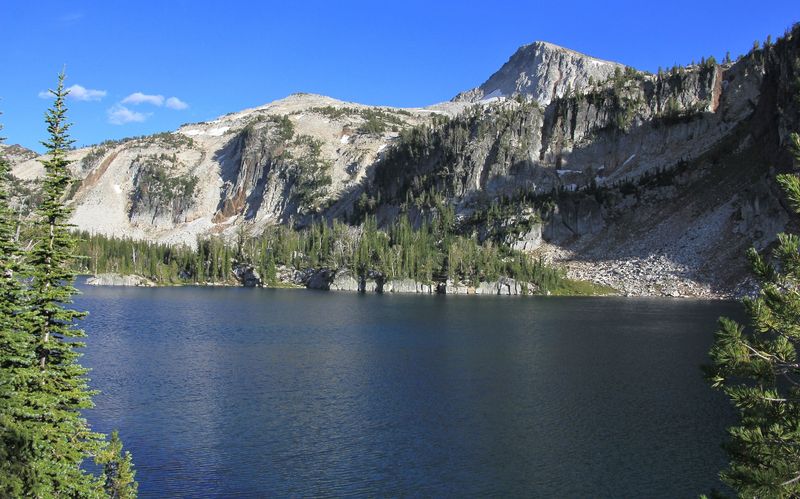 Minam Lake (Wallowa Mountains)