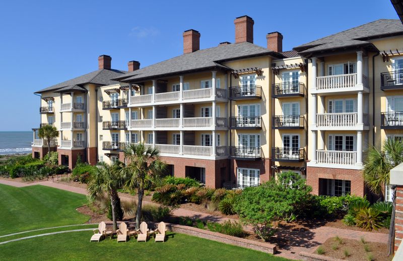 Bike-Friendly Resorts And Rentals That Welcome Every Skill Level