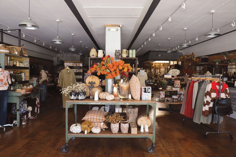 Shopping Local: Artisan Shops And Amish-Made Goods In Sugarcreek