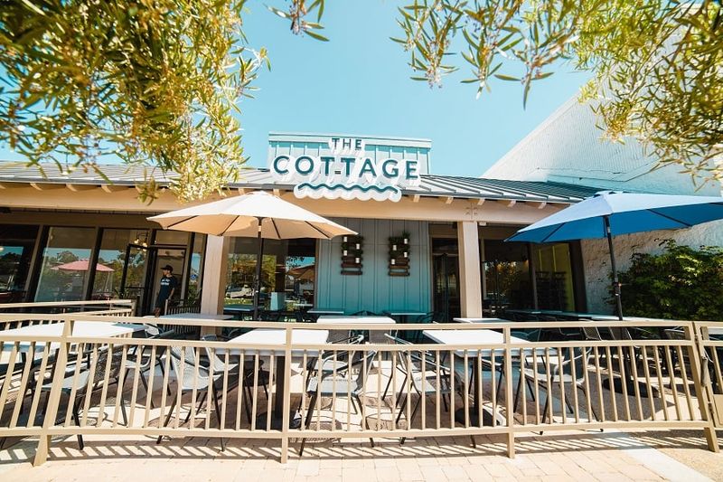 The Cottage (La Jolla)