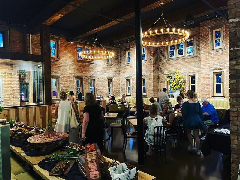 GIA MIA (Naperville)