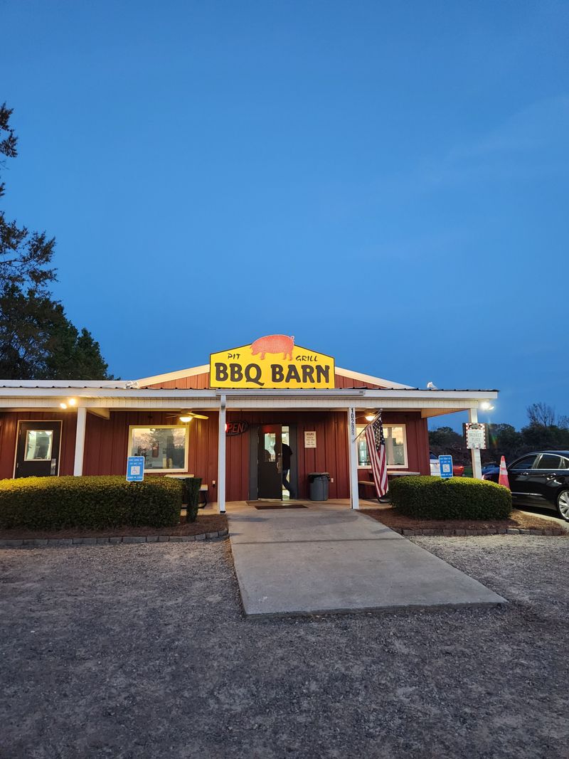 The BBQ Barn