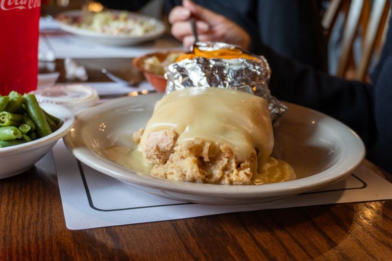 Dutch Treat Restaurant