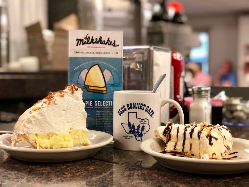 Blue Bonnet Cafe (Marble Falls)