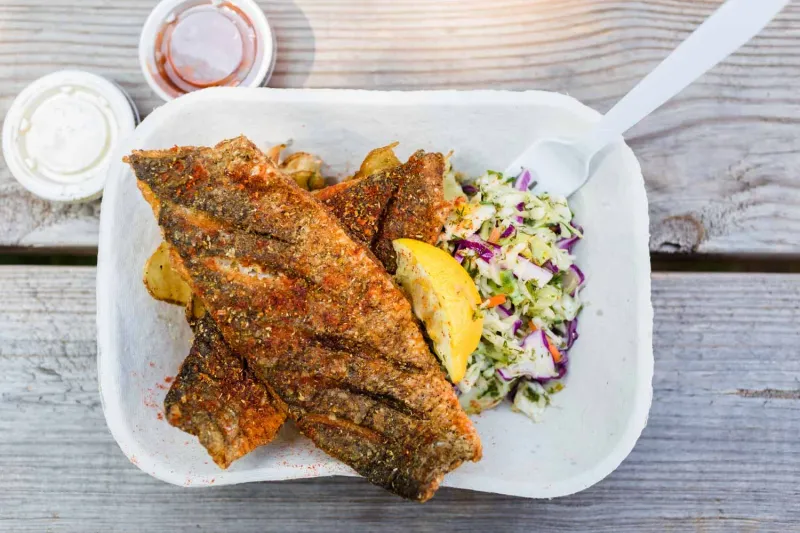 A Tiny Takeout Joint With a Big Reputation