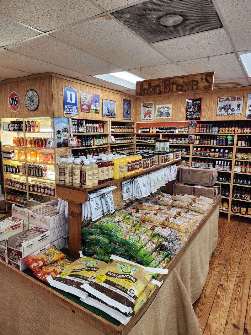 John Brown's Country Store & Grill (King)