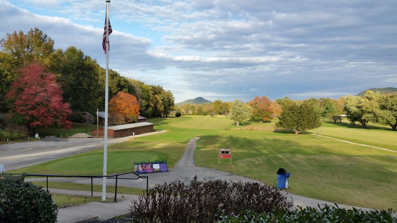 The Artisan Capital Hidden In Kentucky's Foothills