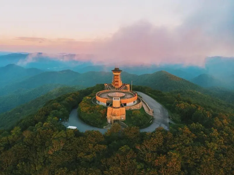 Brasstown Bald: The Highest Point In Georgia Is Right Here