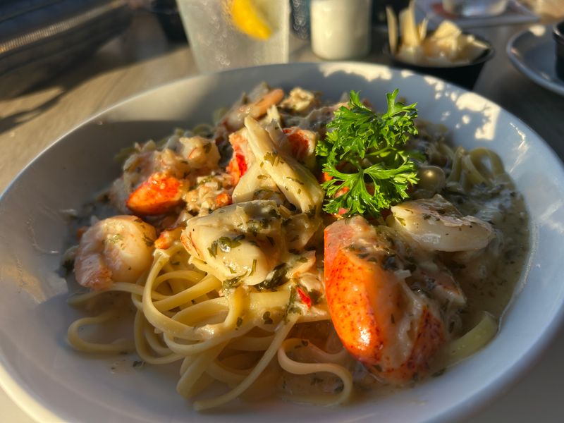 Fresh Florida Seafood Served Steps From The Water’s Edge