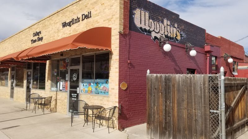 The Unexpected Place Serving One Of Colorado’s Top Green Chile Cheeseburgers