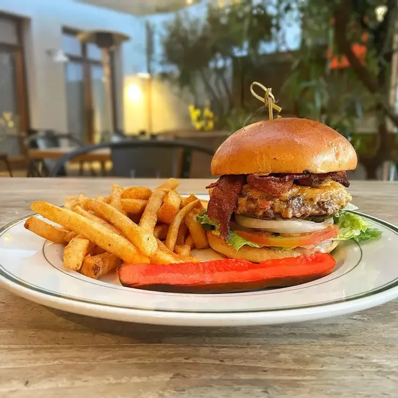 Fixins Soul Kitchen (Sacramento)