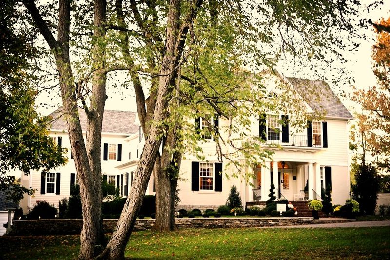 A Storybook Inn (Versailles)