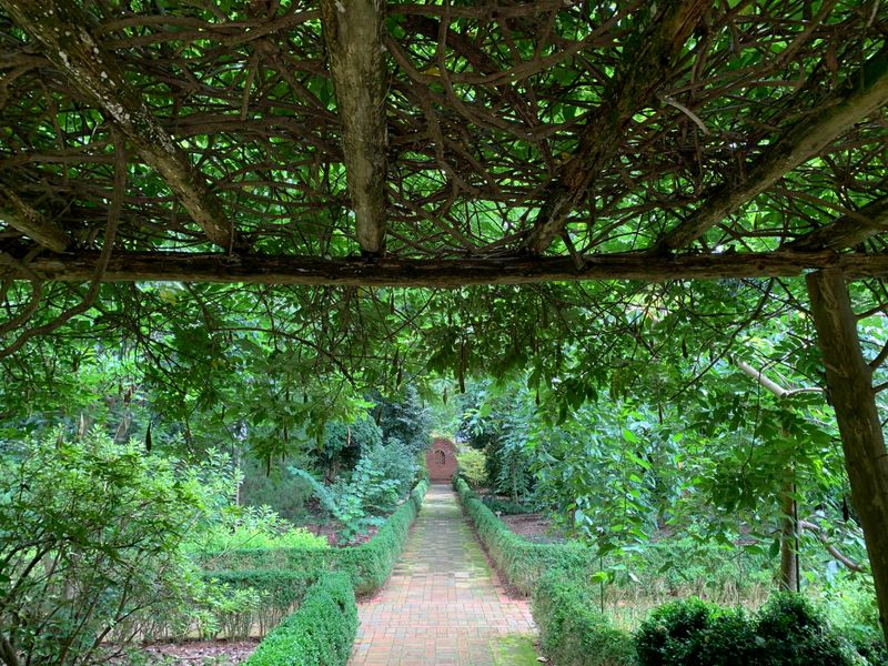 Wing Haven Garden & Bird Sanctuary (Myers Park, Charlotte)