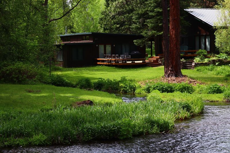 Classic Campgrounds That Keep Oregon's Outdoor Traditions Alive