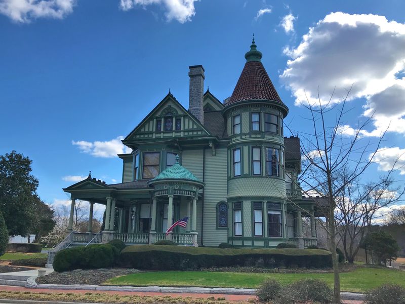 History Is Everywhere—But Not Behind Velvet Ropes