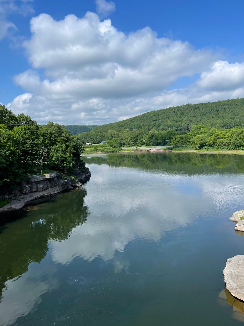 Outdoor Activities Built Around Stillness, Not Thrill-Seeking