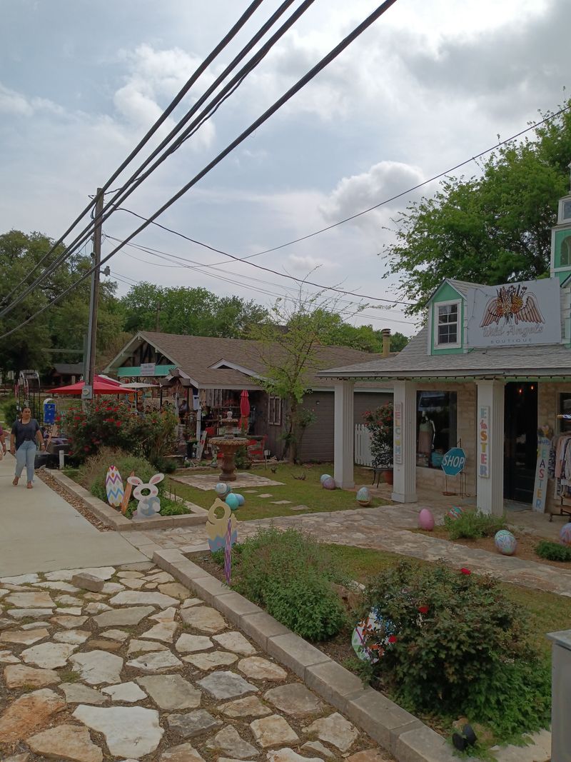 Main Street Feels Like a Guided Walk Through 19th-Century Texas