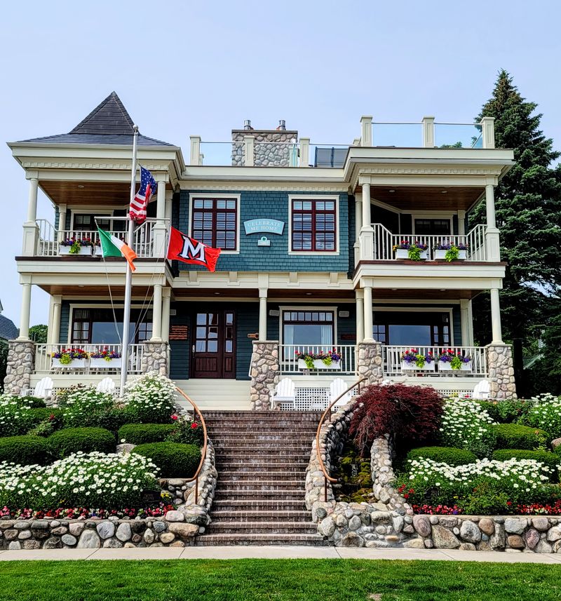 A Community That Balances Small-Town Life With Sophisticated Comforts