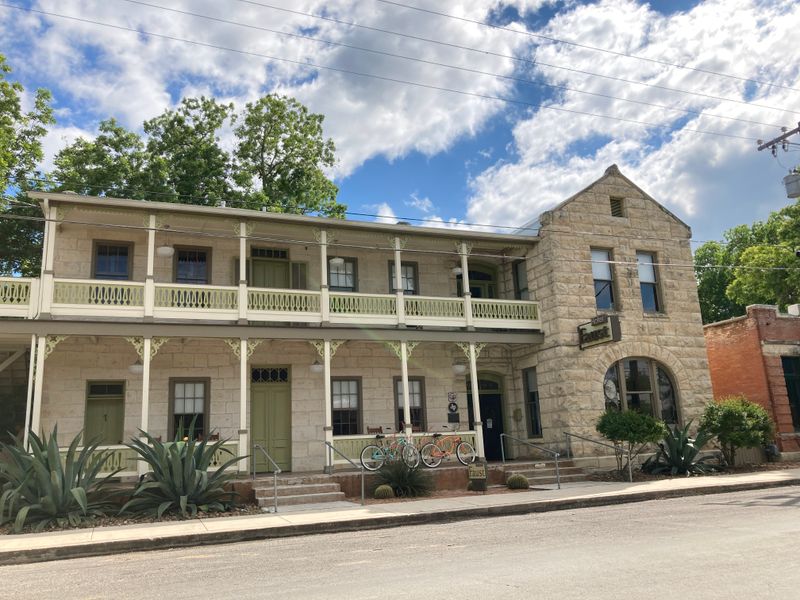 Historic Hotels And Cozy B&Bs That Preserve Old-Town Atmosphere