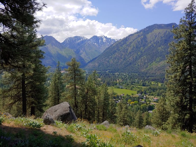 Icicle Ridge Trails And An Afternoon Climb