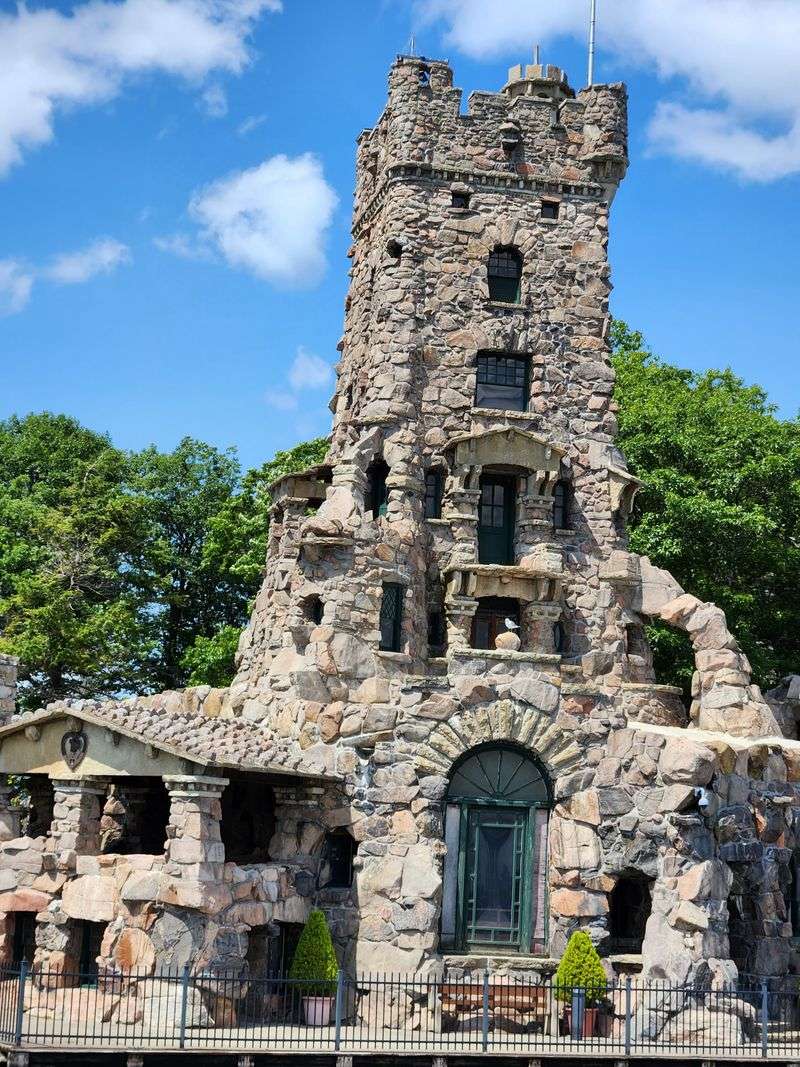 Alster Tower: A Quirky Mini-Castle With Big Charm