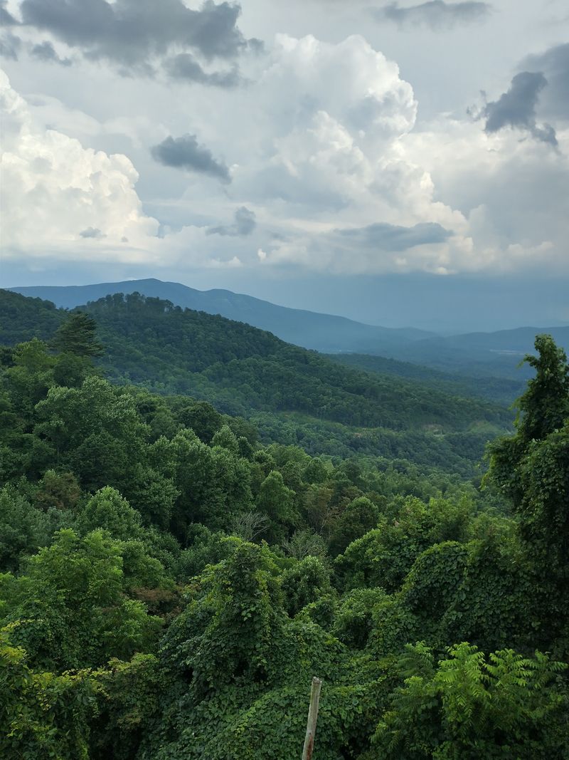 Big Scenic Views Without The Crowds Of Larger Mountain Towns