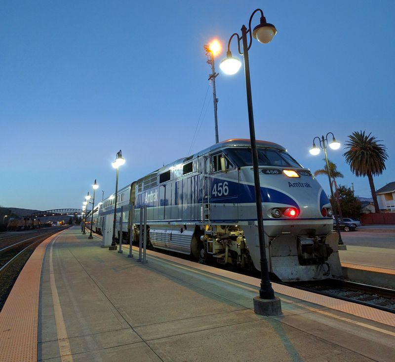 Amtrak Pacific Surfliner (San Diego–Los Angeles–Santa Barbara/San Luis Obispo)