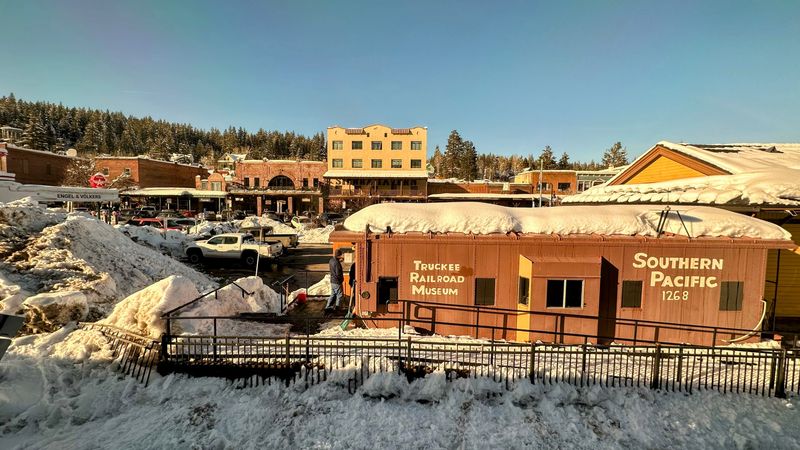 Amtrak California Zephyr (Emeryville/Sacramento–Truckee)