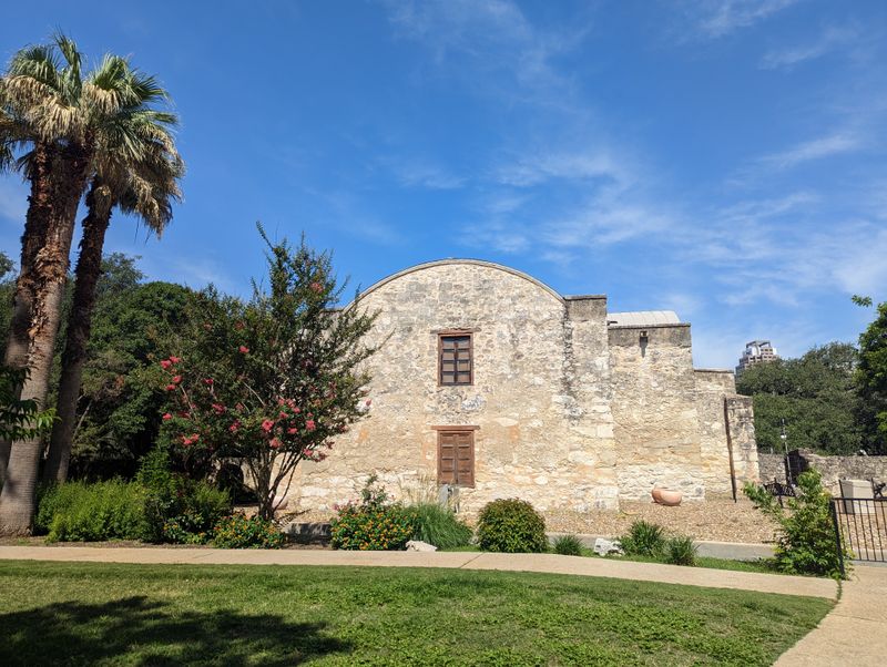 Converging On Famous Spots All At Once