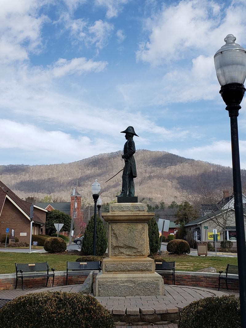 Dark Sky Certification Makes Burnsville One Of The Best Stargazing Spots In North Carolina