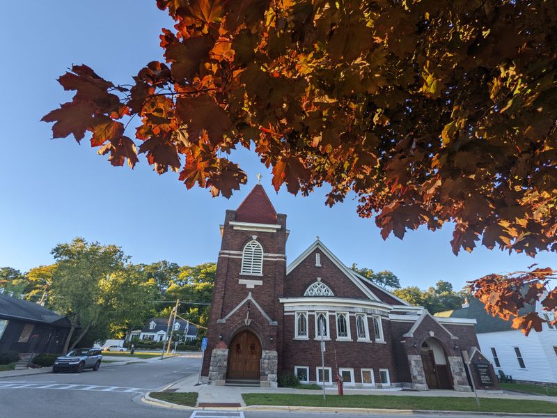 A Walkable Downtown Filled With Boutiques, Bakeries, And Historic Charm