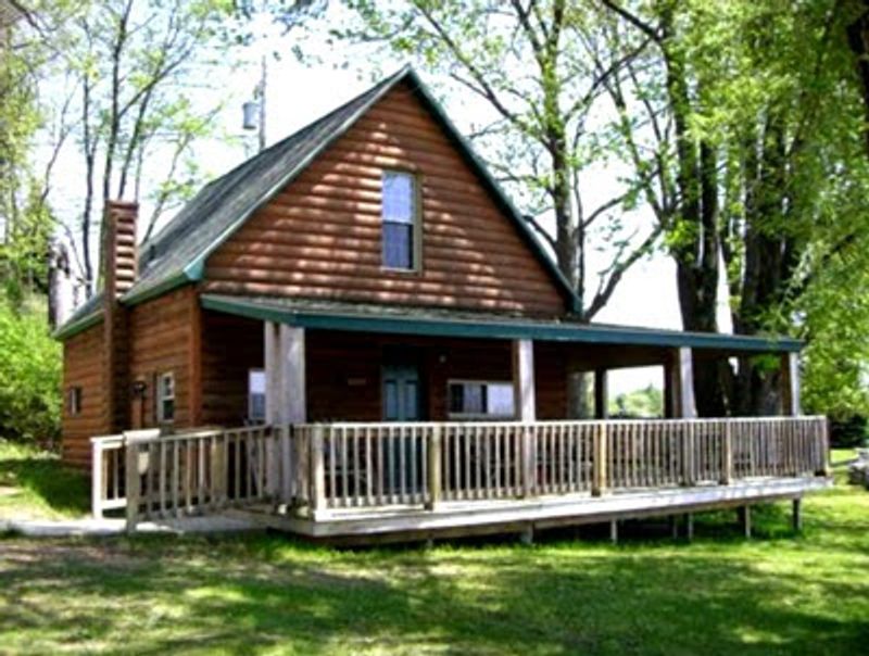 Evans Lake Resort (Tipton)