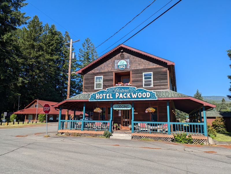 Packwood Feels Like Old-School Washington