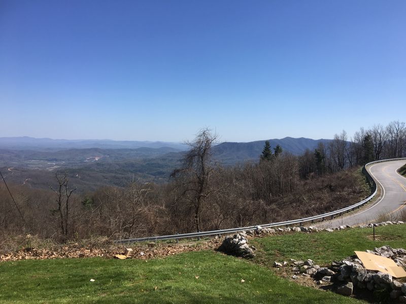 Scenic Overlooks That Make Doing Nothing Feel Productive