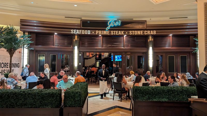 Joe's Seafood, Prime Steak & Stone Crab