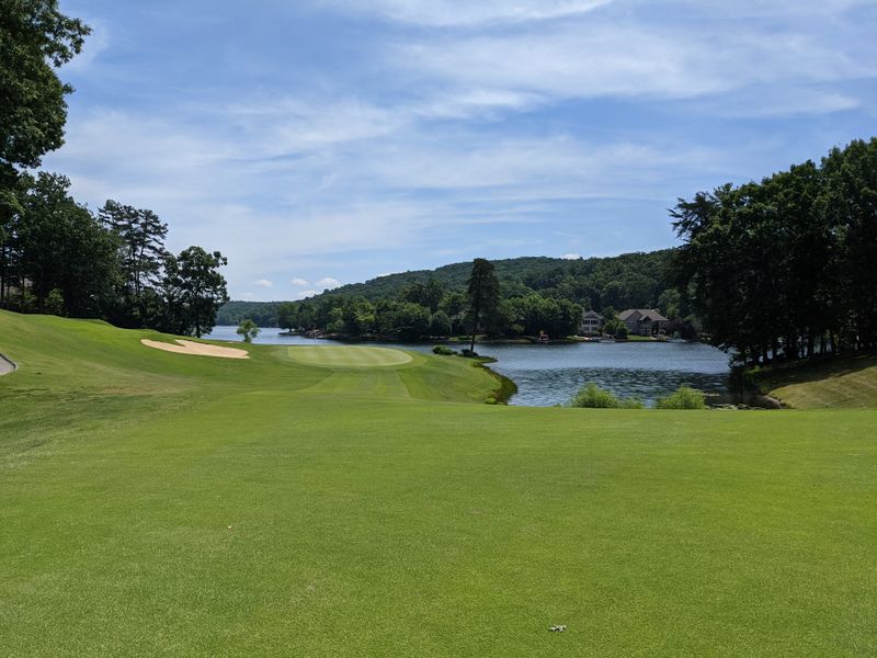 Low Traffic And Minimal Noise By Design